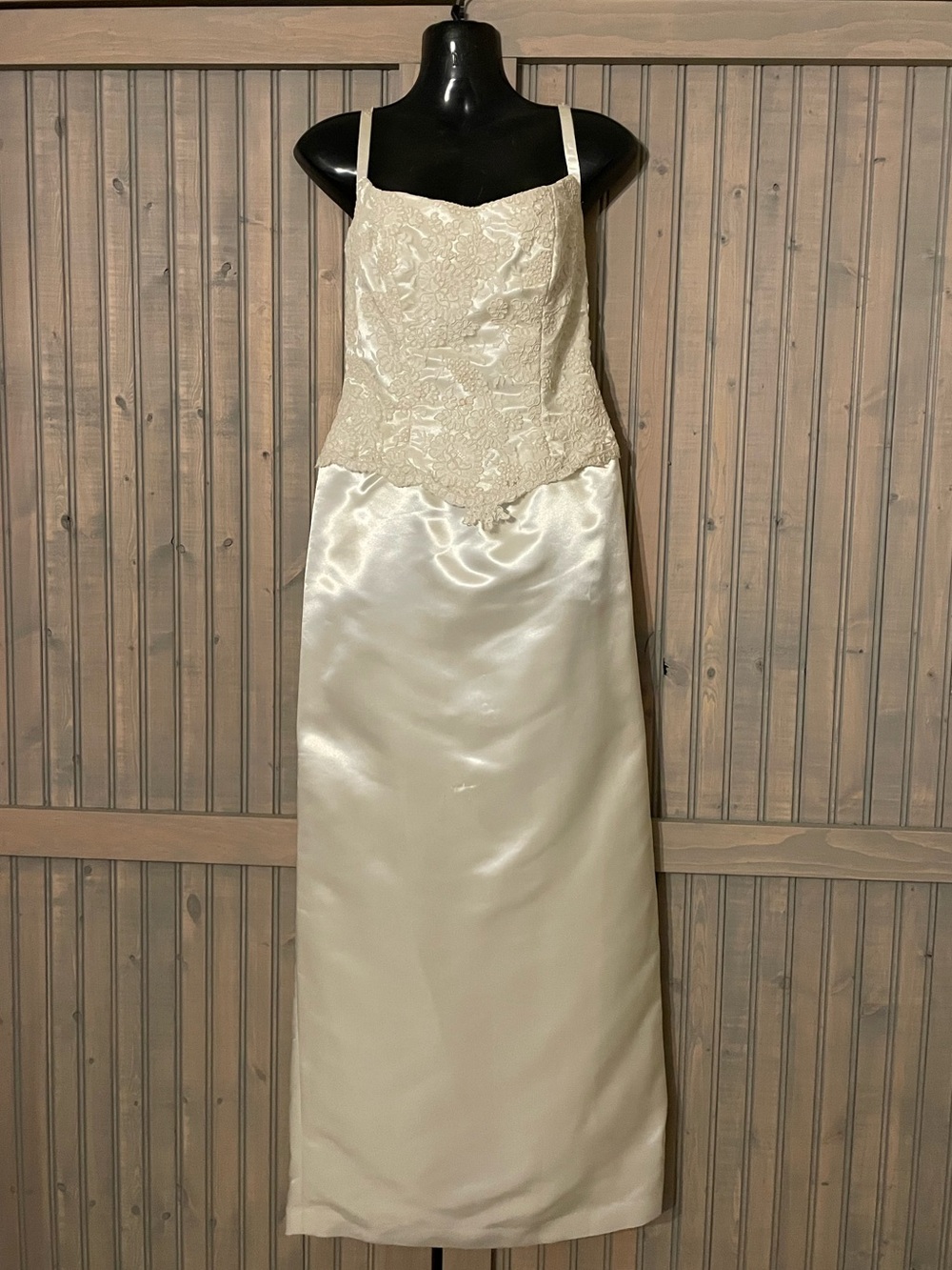 Cream Satin Cocktail Dress with Lace Bodice